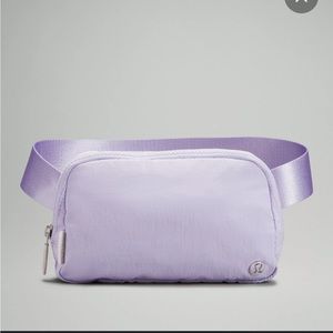 Lululemon Adjustable Belt Bag Lavender Fog